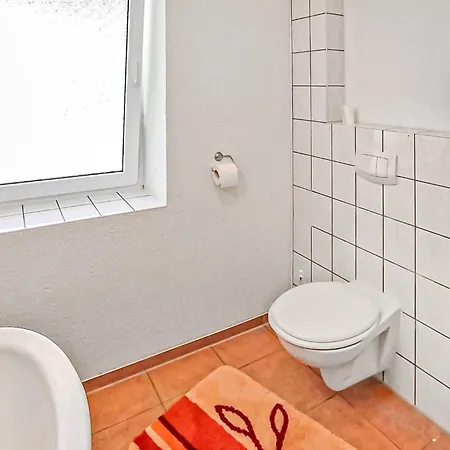 Ferienwohnung Below Apartment *